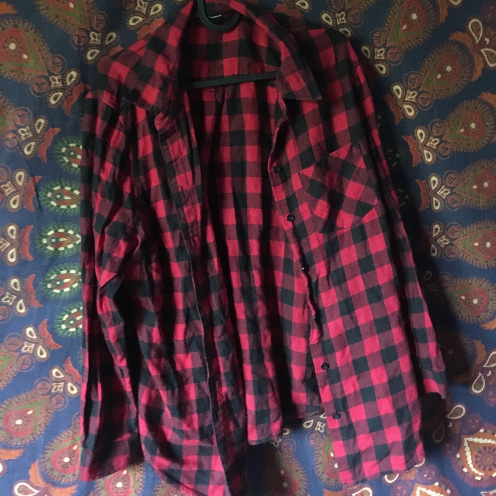 🖤❣️Red flannel 🖤❣️ - Picture 2 of 4